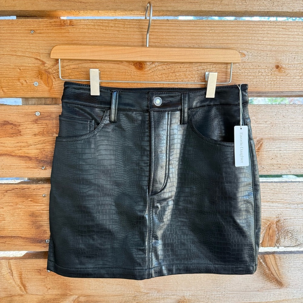 NWT Favorite Daughter The Shay mini Skirt | 25